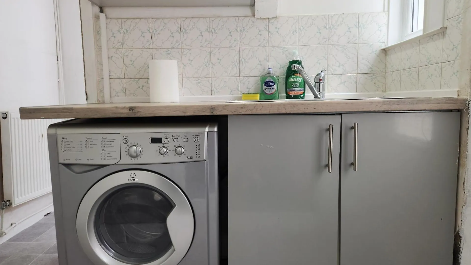 Casa de Férias Doncaster Serviced Accommodation - Apartments - 3 Bed House-Close To A1 & M18 - Contractors - Business Travellers - Families